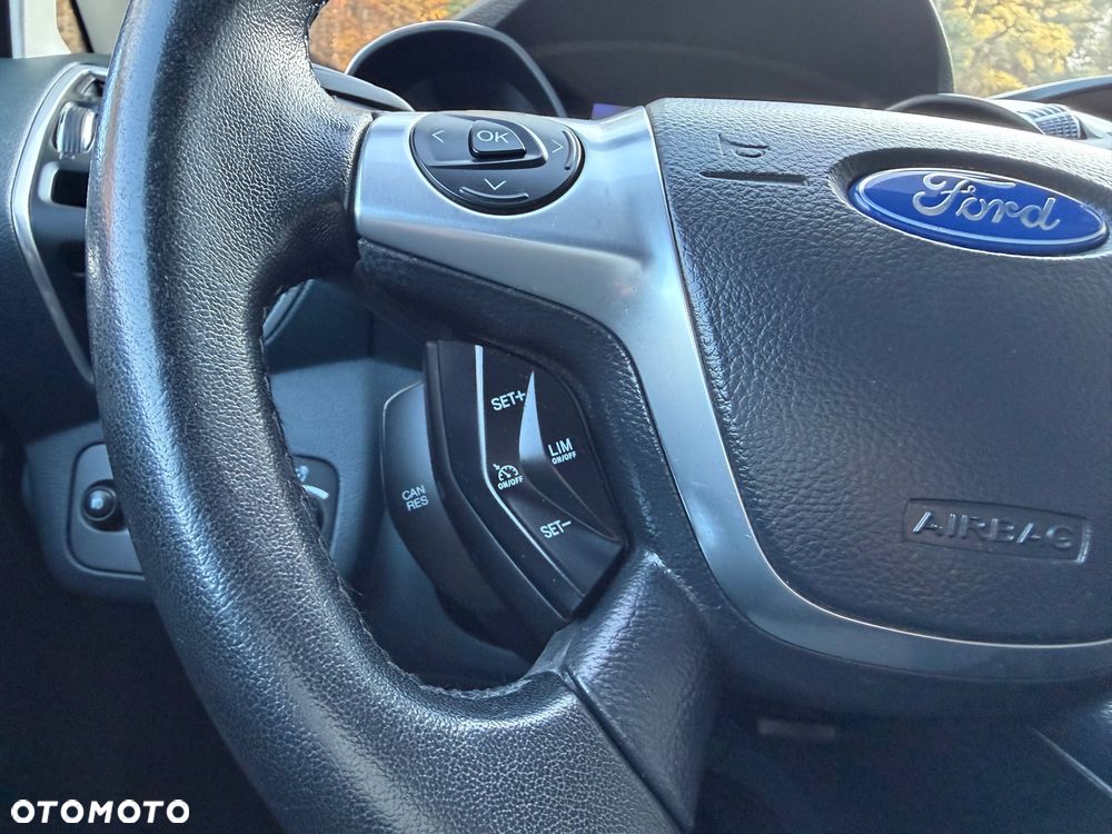 Ford C-MAX 2.0 TDCi Titanium - 32