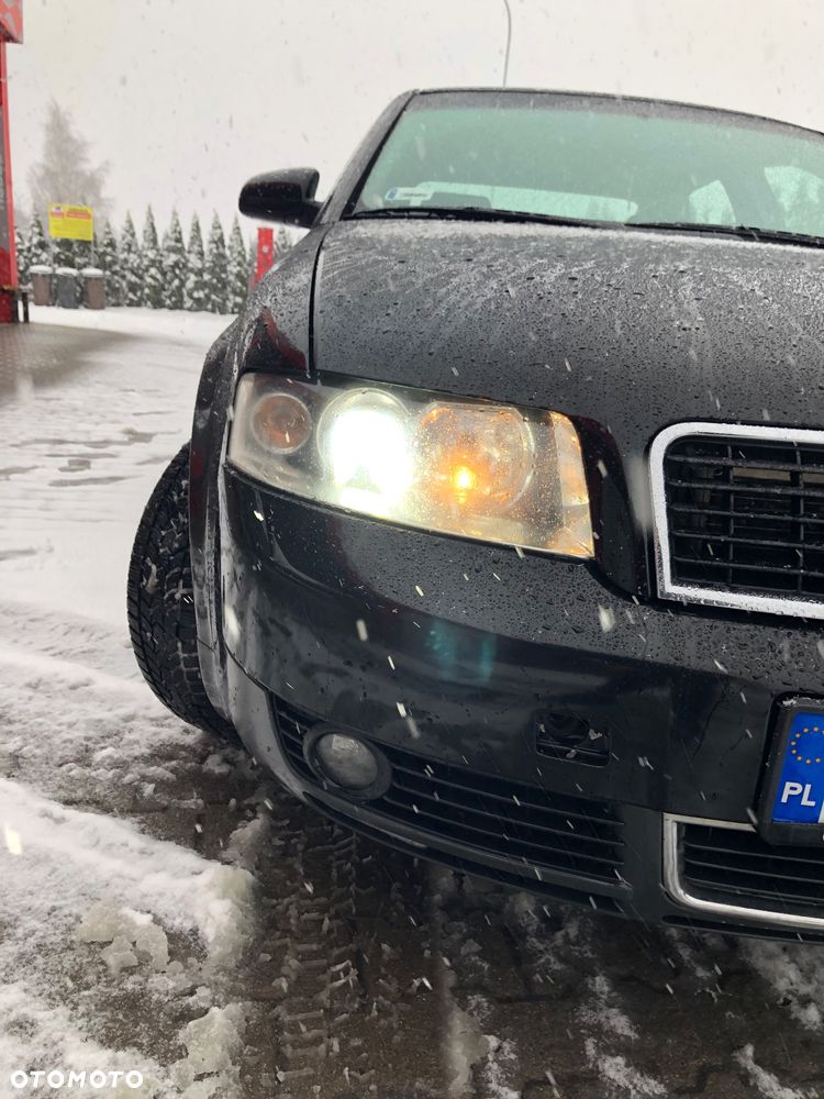 Audi A4 Limousine - 13