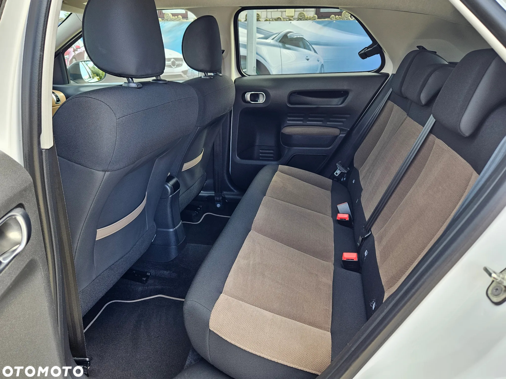 Citroën C4 Cactus 1.2 PureTech Shine EU6 - 7