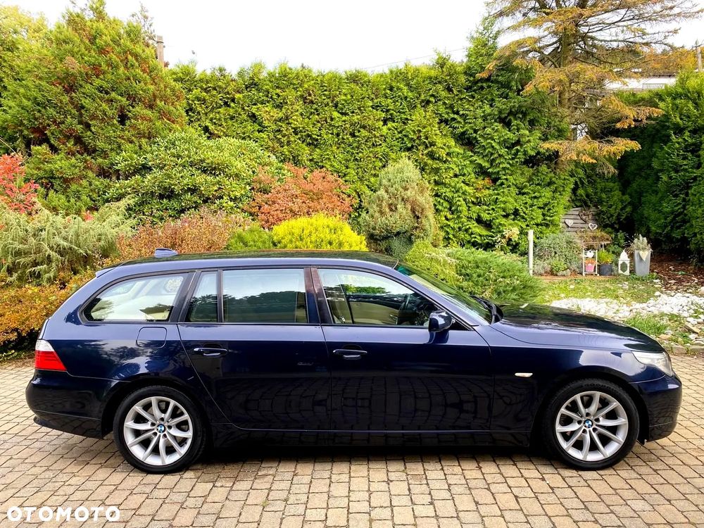 BMW Seria 5 520i Edition Exclusive - 12