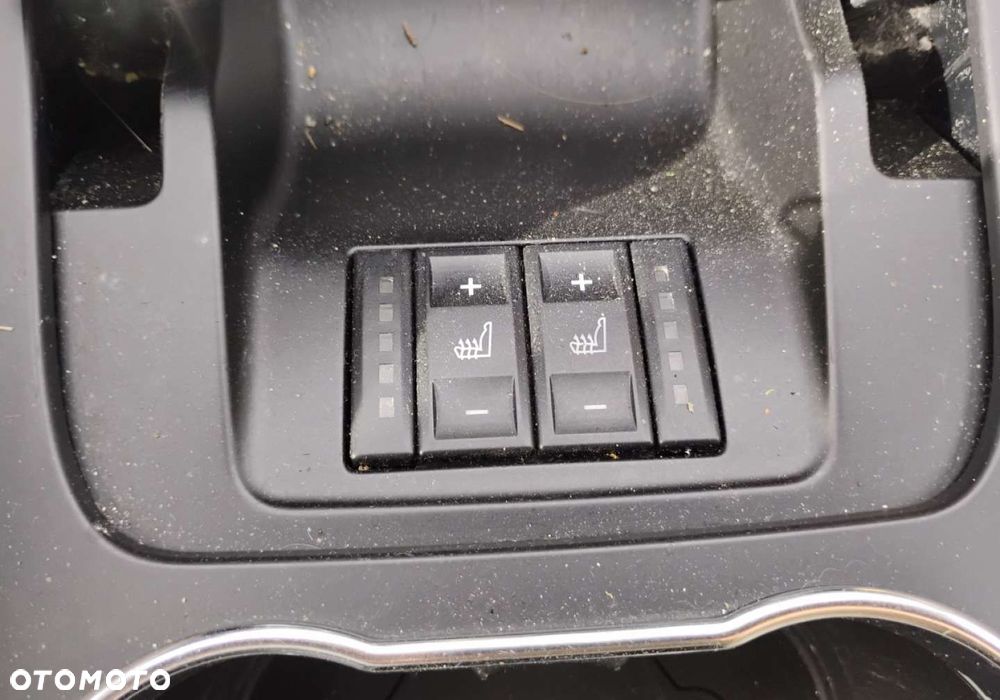 Ford S-Max - 17