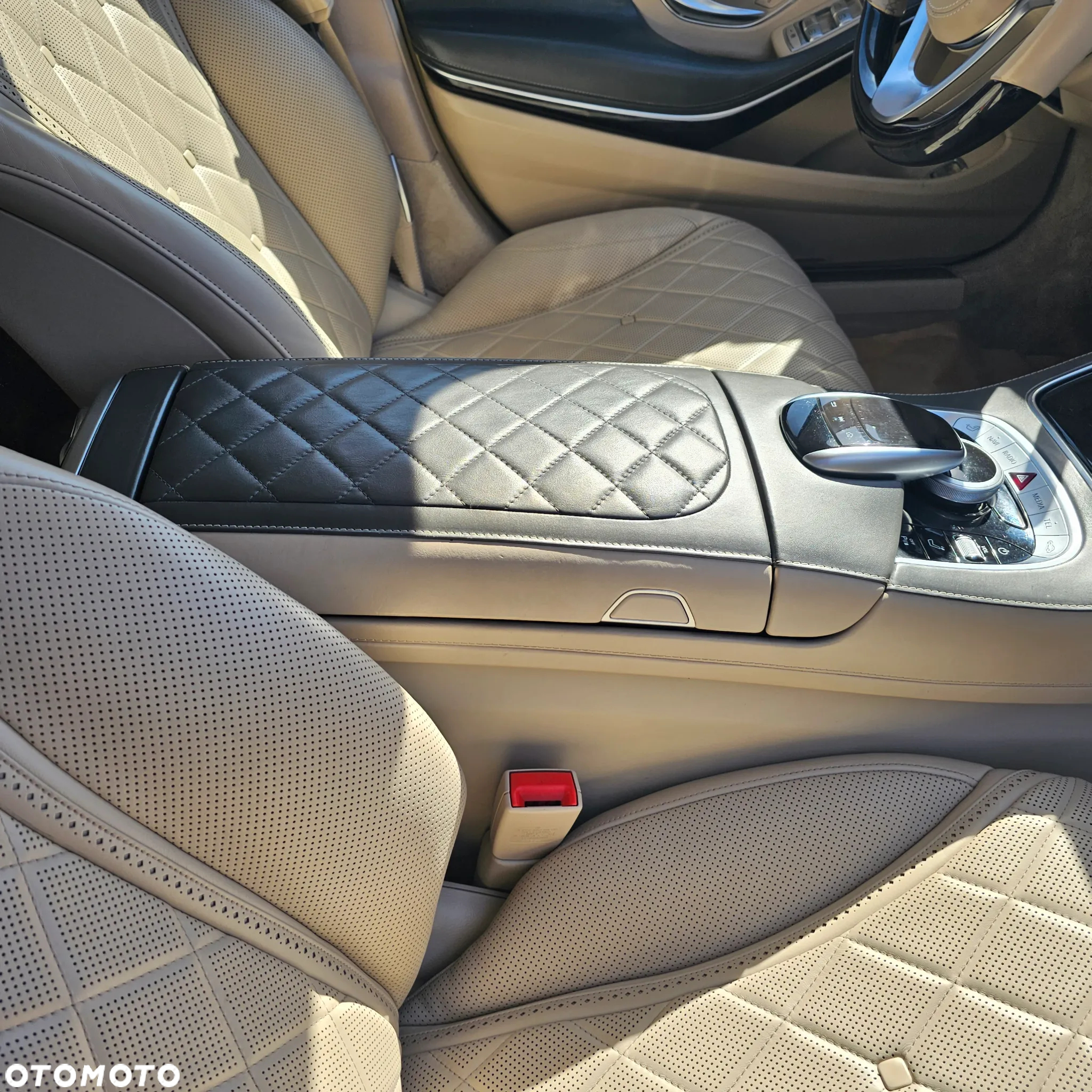 Mercedes-Benz Klasa S 560 4-Matic L 9G-TRONIC - 20