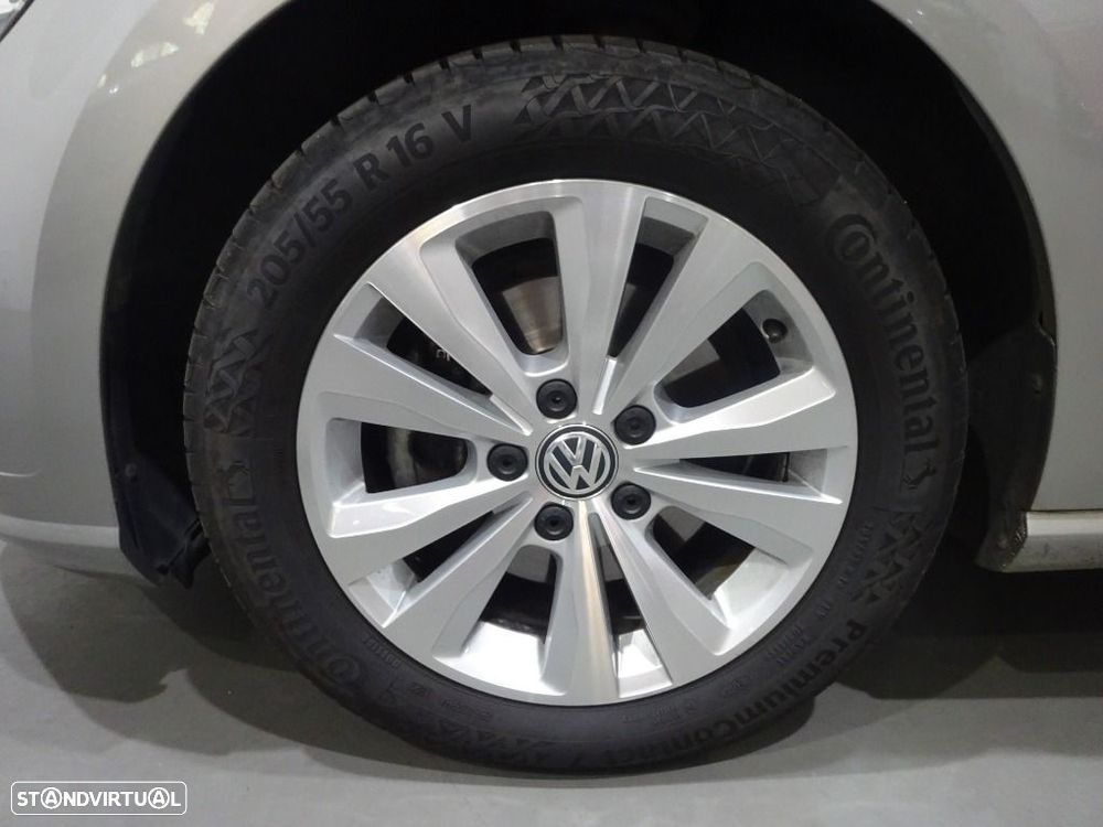 VW Golf Variant 1.6 TDi Confortline - 33