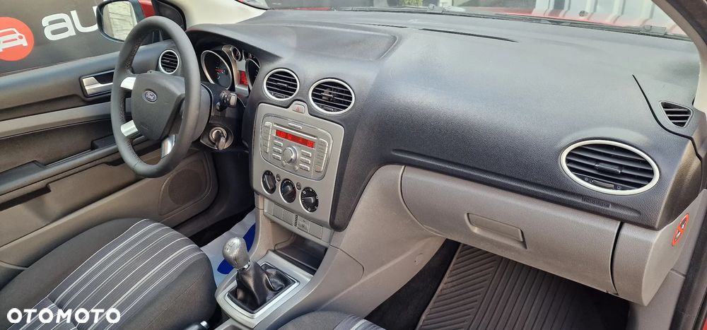 Ford Focus 1.6 TDCi Ambiente - 14