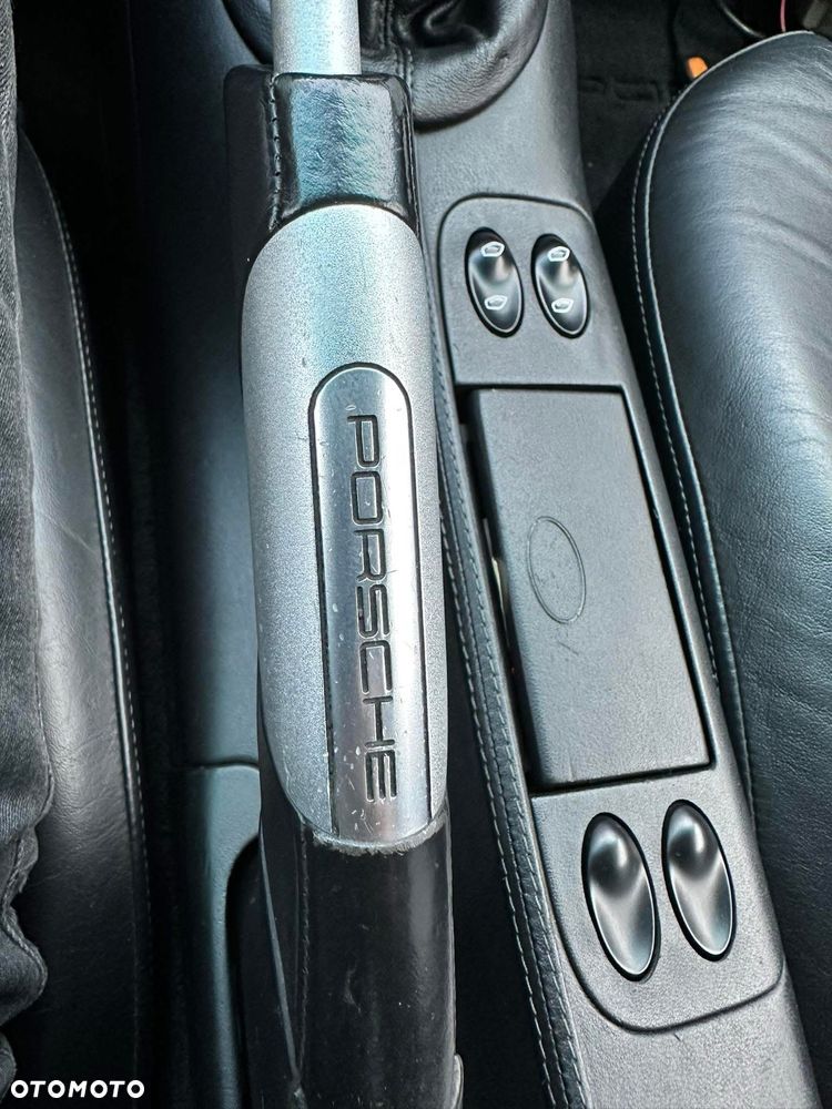 Porsche 911 - 19