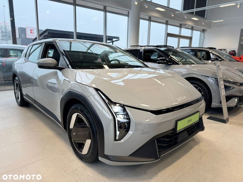 Kia EV4 81,4-kWh Air - 1