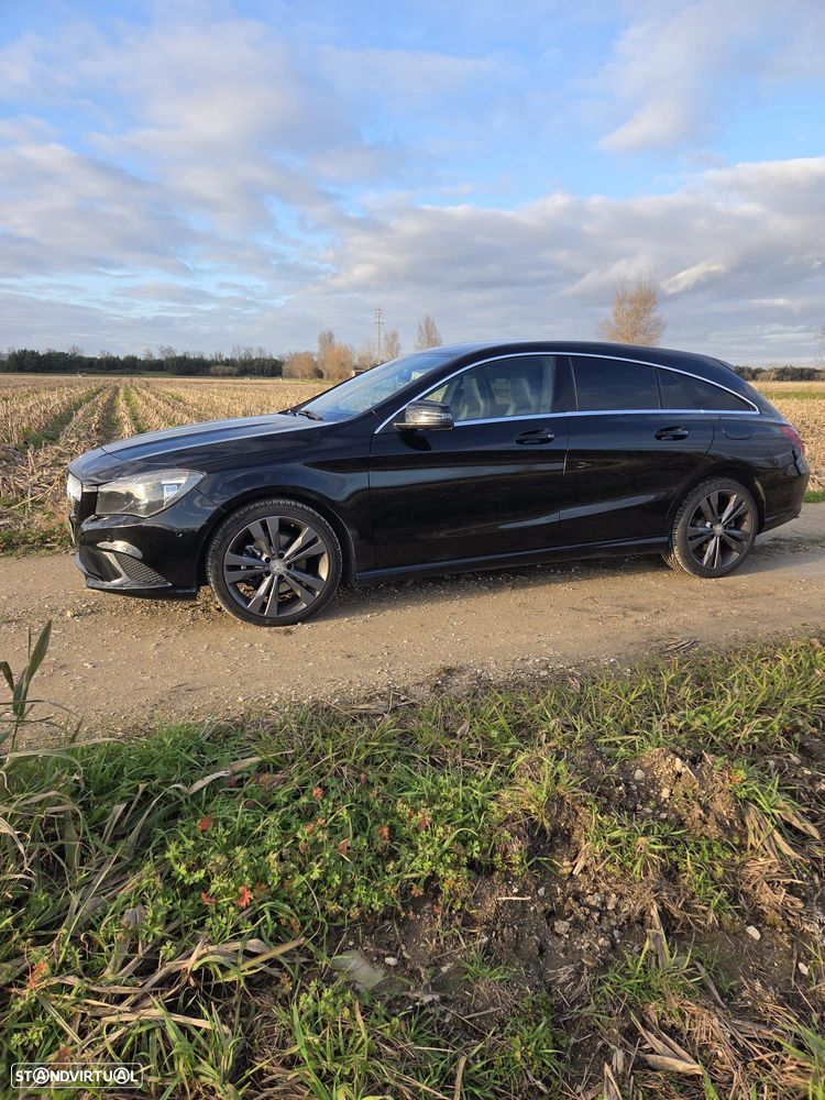 Mercedes-Benz CLA 200 d Shooting Brake - 4