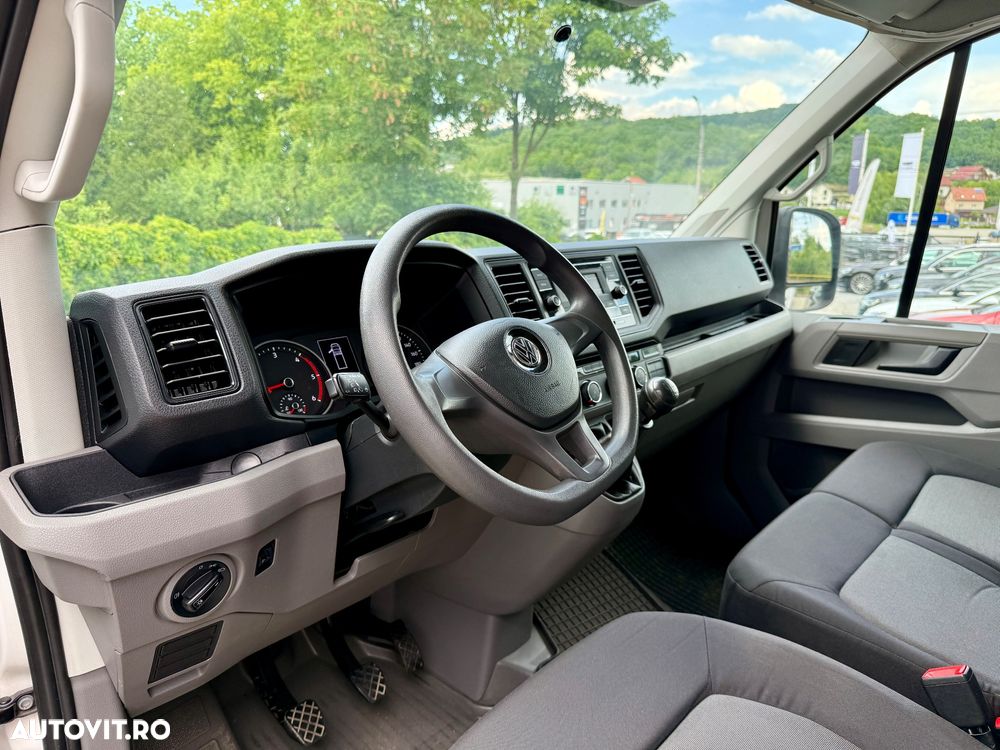 Volkswagen CRAFTER - 9