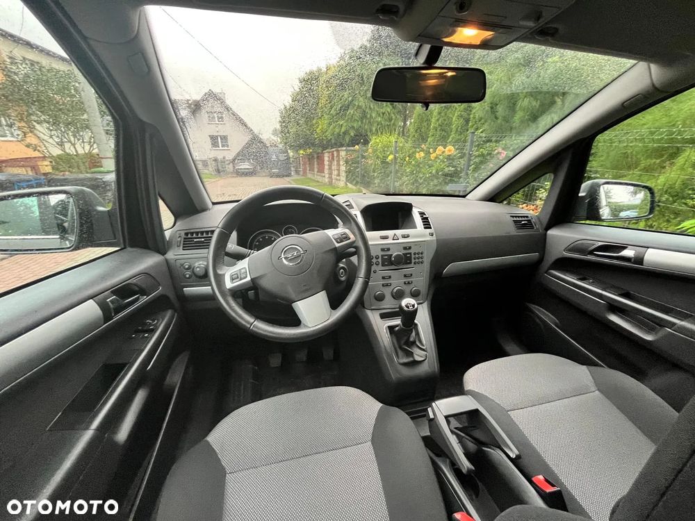 Opel Zafira 1.8 Active - 17