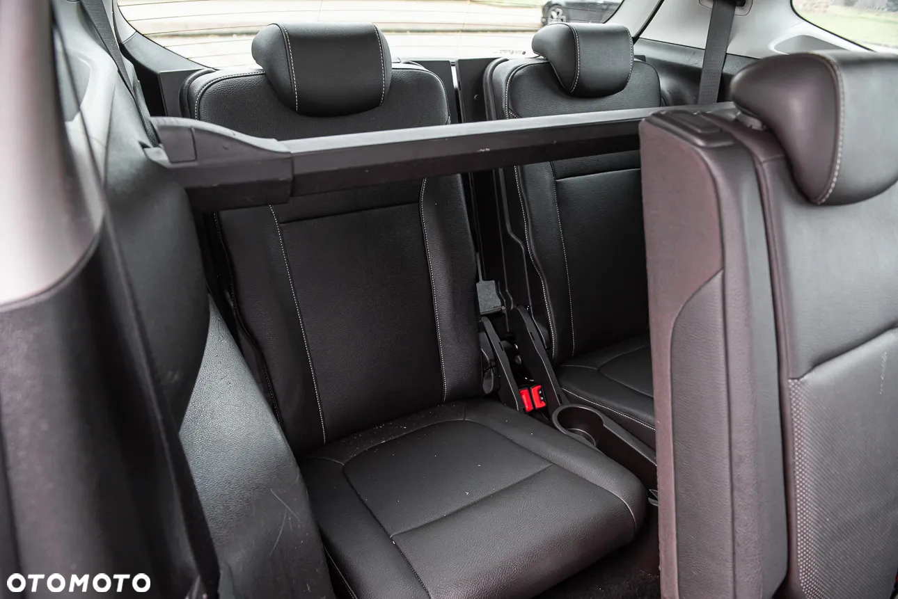Opel Zafira - 31