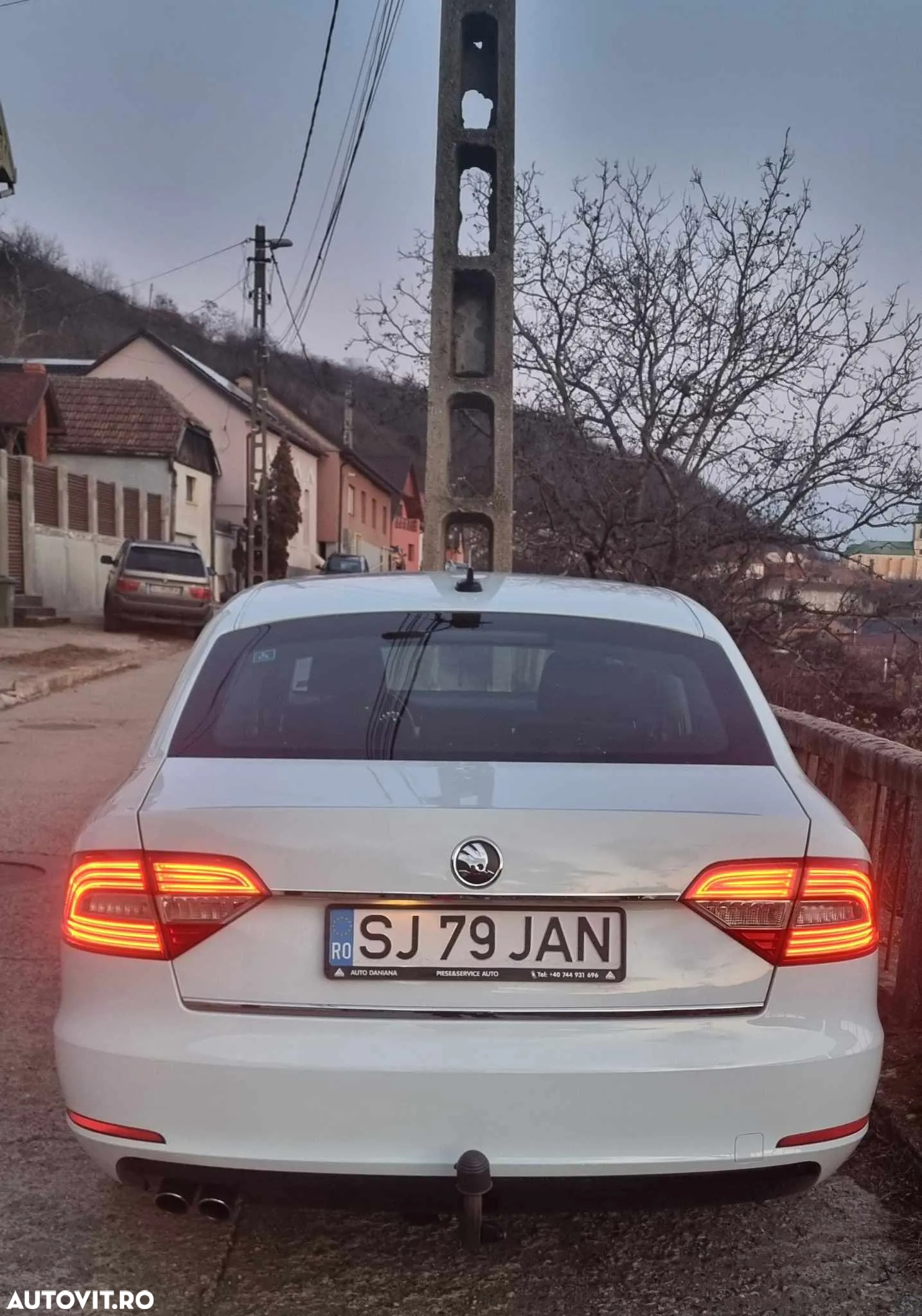 Skoda Superb 2.0 TDI DSG Elegance - 20