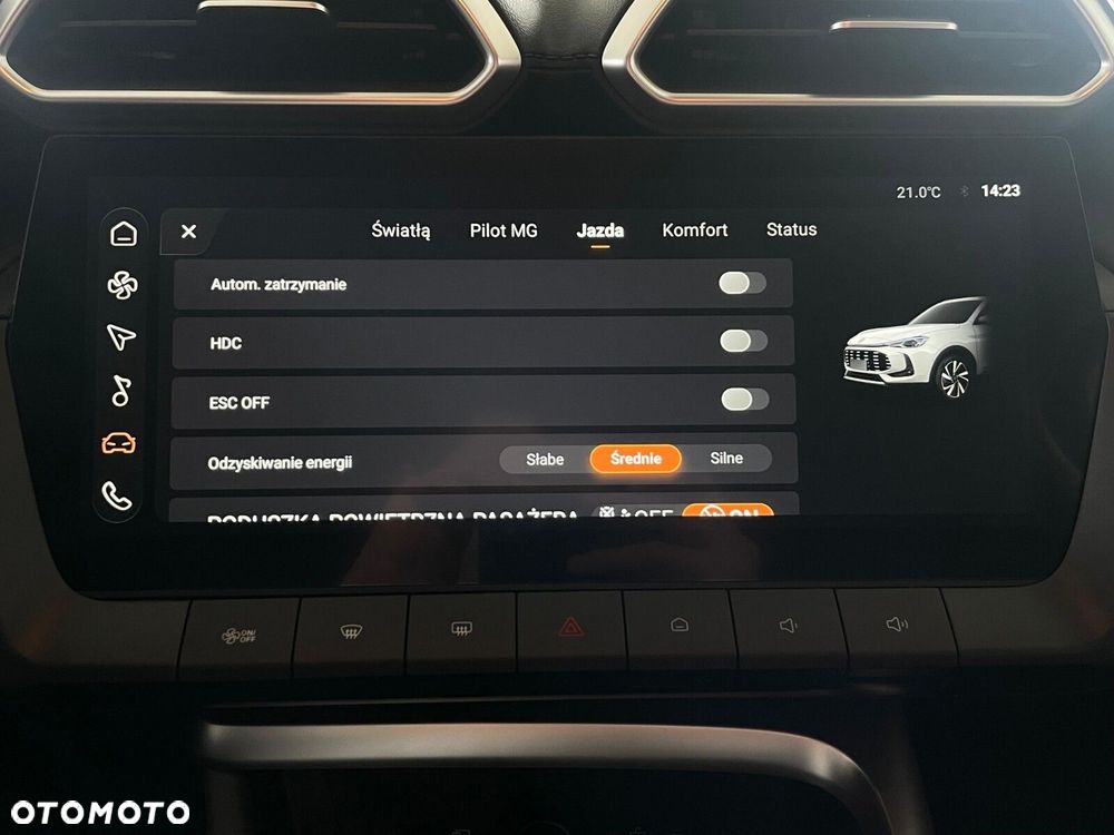 MG ZS Hybrid+ - 30