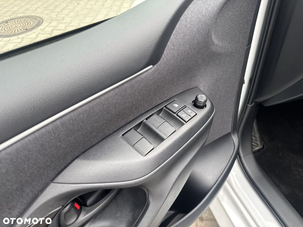 Toyota Yaris Hybrid 1.5 Style - 16