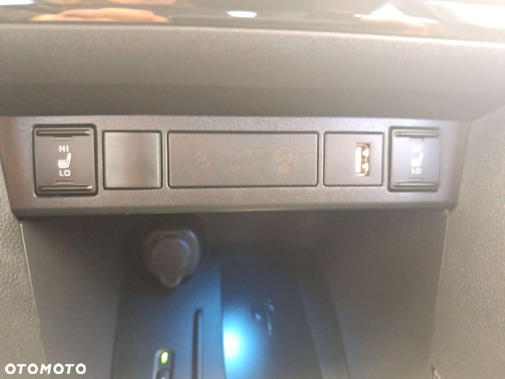 Toyota Yaris Cross Hybrid 1.5 GR Sport - 29