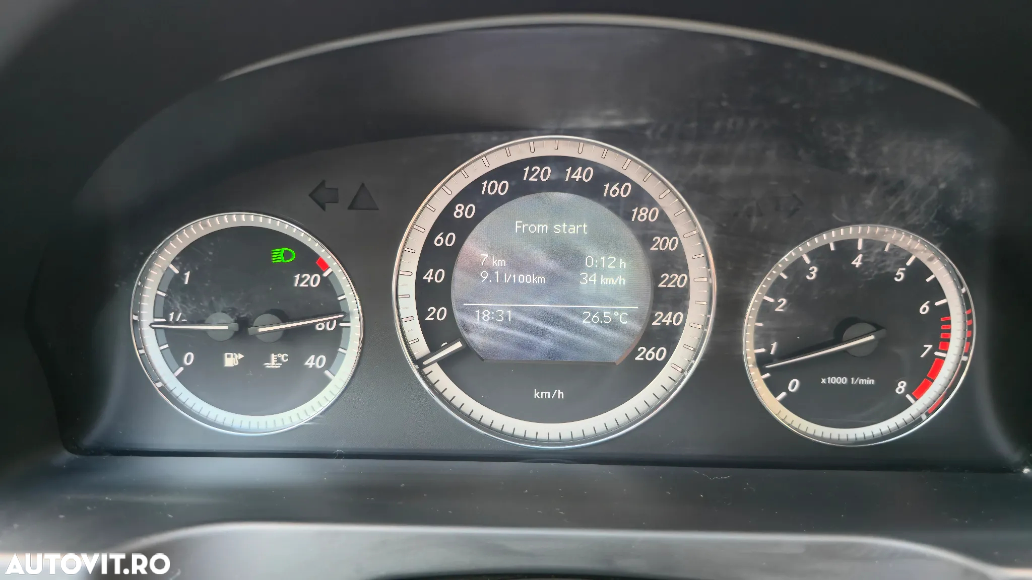 Mercedes-Benz C 200 T (BlueEFFICIENCY) Elegance - 24