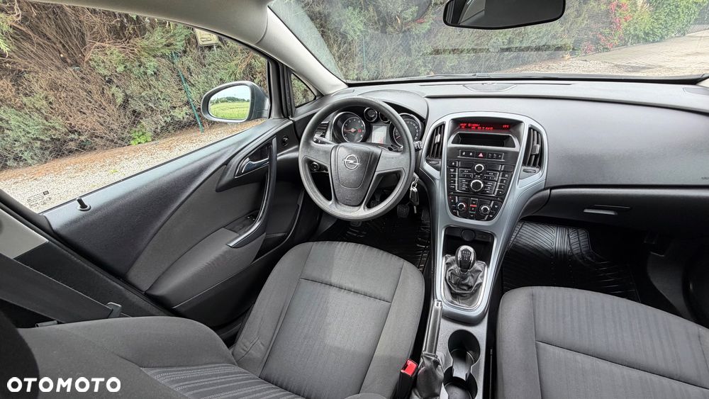Opel Astra - 31