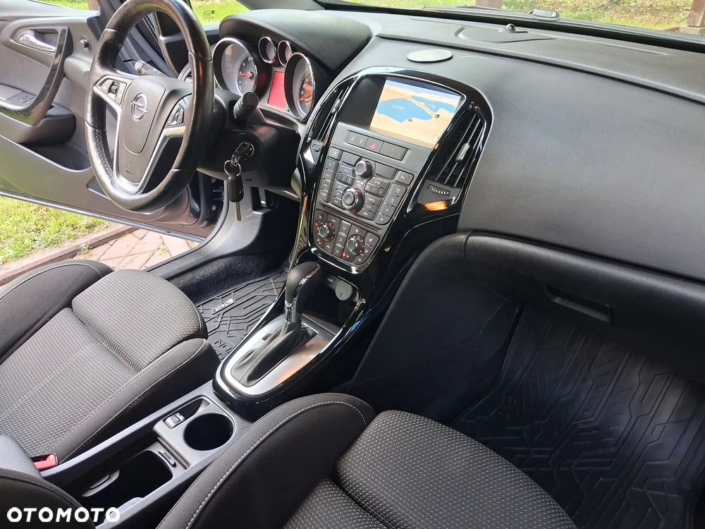 Opel Astra 1.4 Turbo Automatik Exklusiv - 14