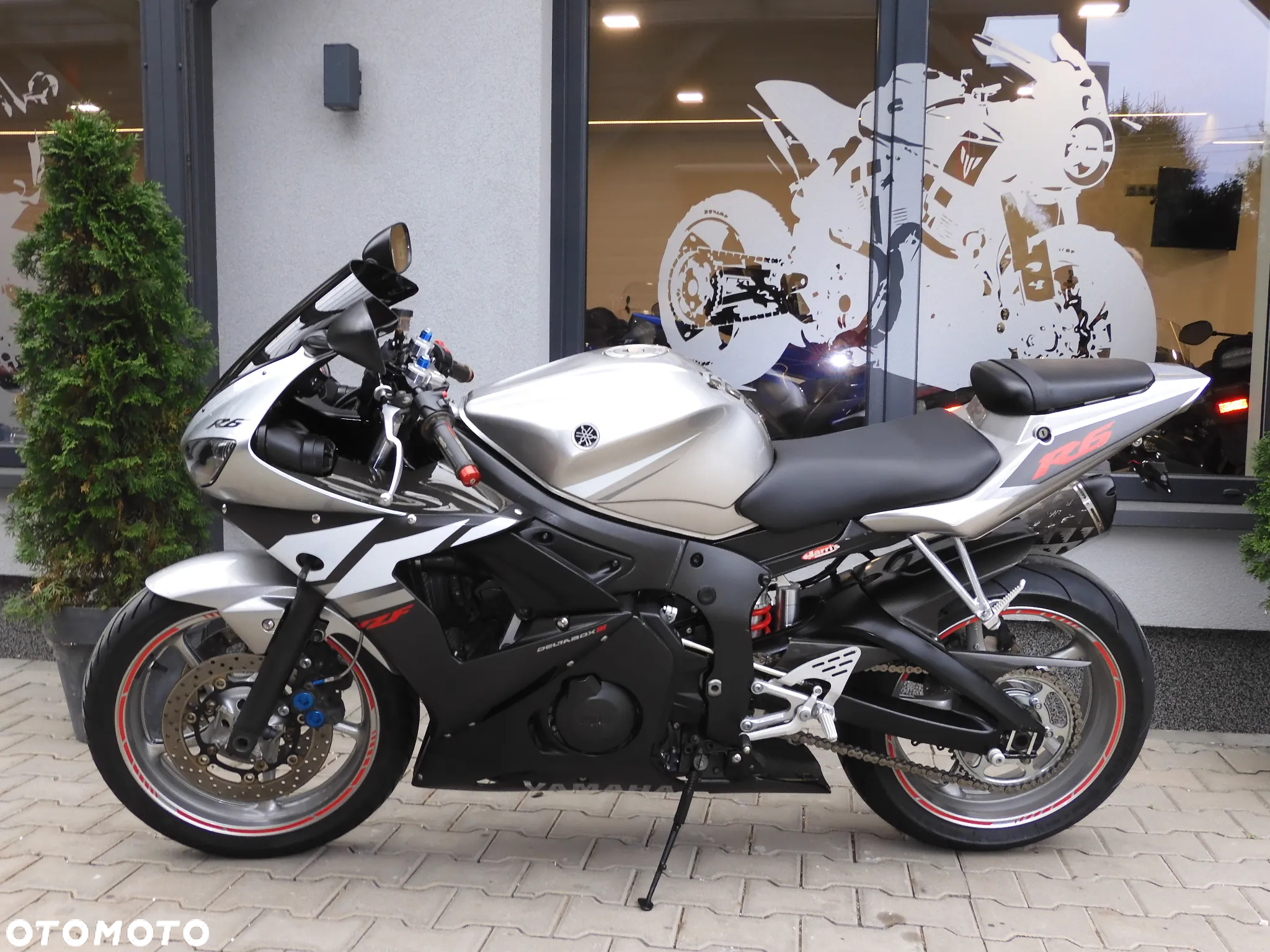 Yamaha R6 - 29