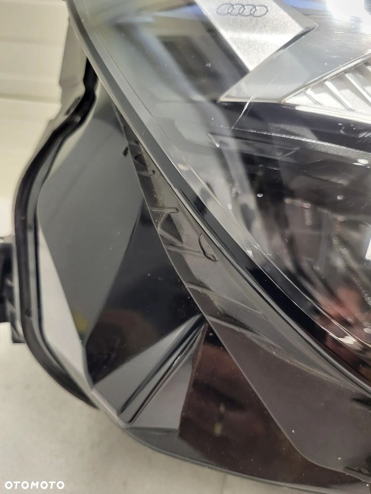 Audi Q4 E TRON FULL LED PRZÓD STRONA PRAWA  89A941034D - 2