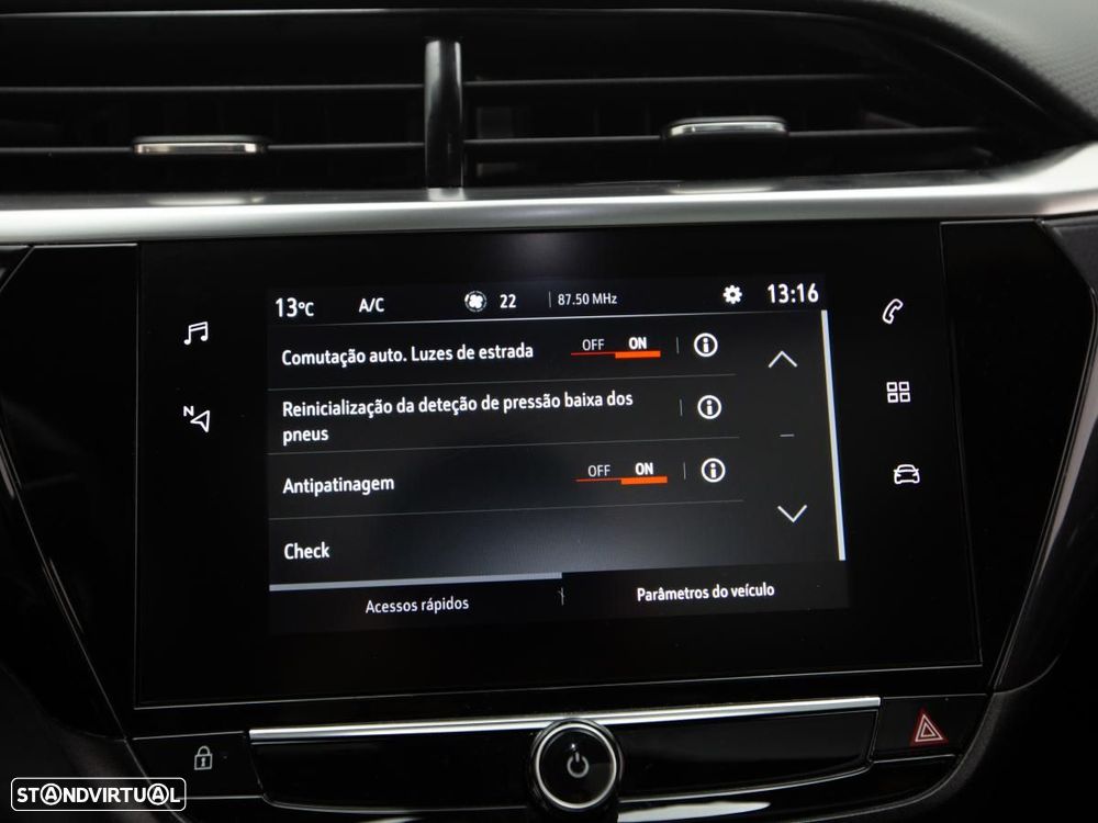 Opel Corsa 1.2 T GS - 24