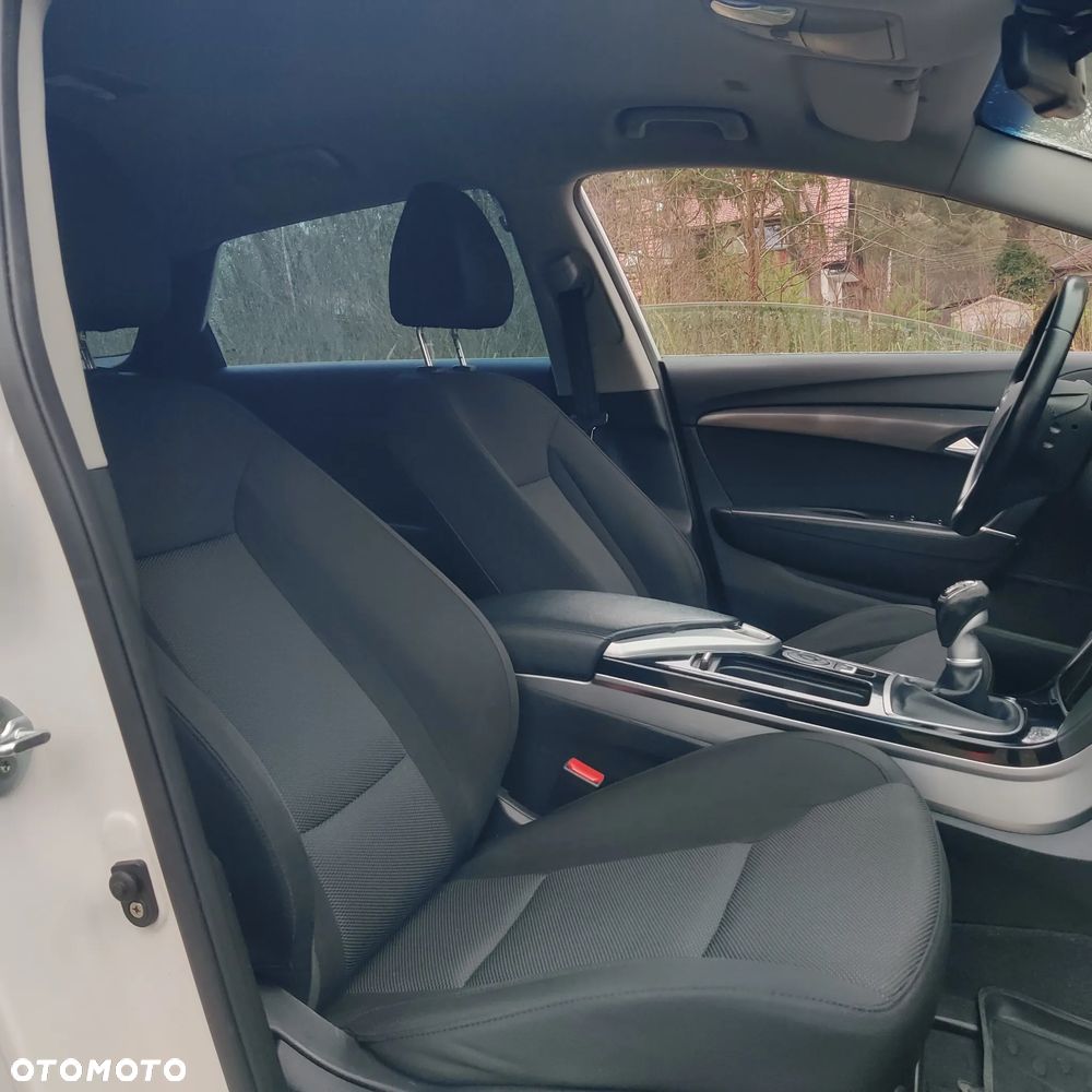 Hyundai i40 1.7 CRDi Comfort - 20