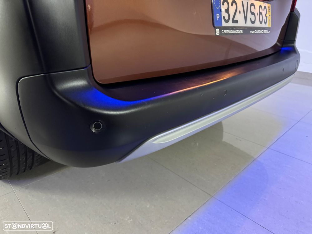 Peugeot Rifter 1.5 BlueHDi Long GT Line EAT8 - 31