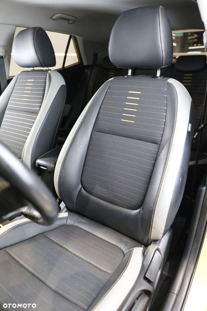 Kia Stonic 1.0 T-GDI L Business Line - 8