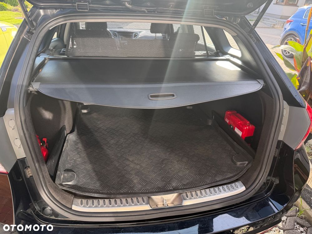 Hyundai i40 1.7 CRDi Comfort + - 11