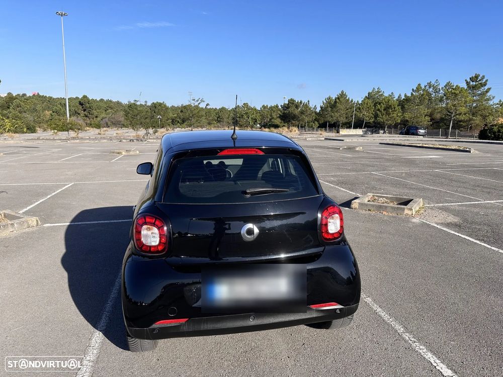 Smart ForFour EQ - 9