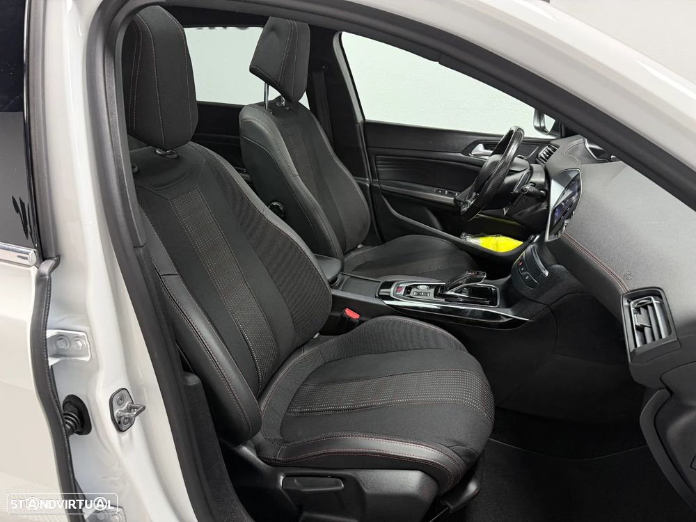 Peugeot 308 1.5 BlueHDi GT Line EAT8 - 17