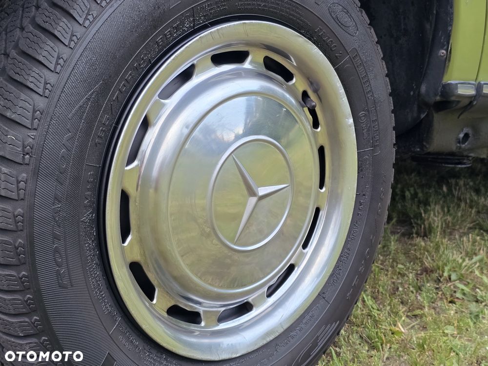 Mercedes-Benz W123 - 20