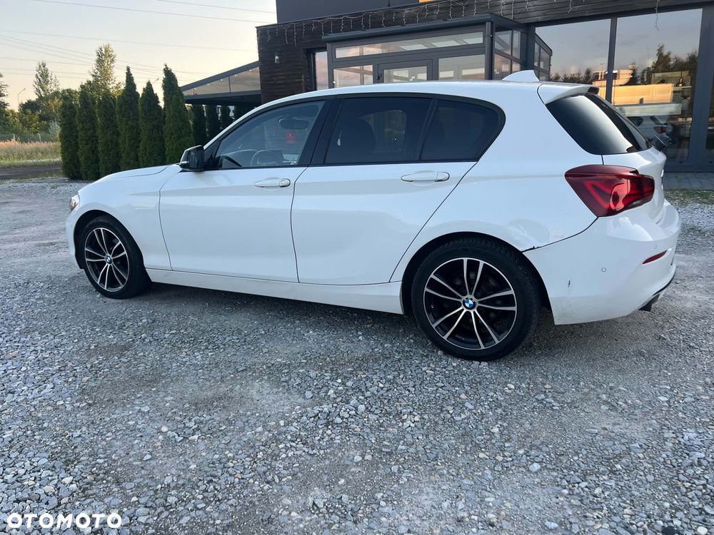BMW Seria 1 118i - 10
