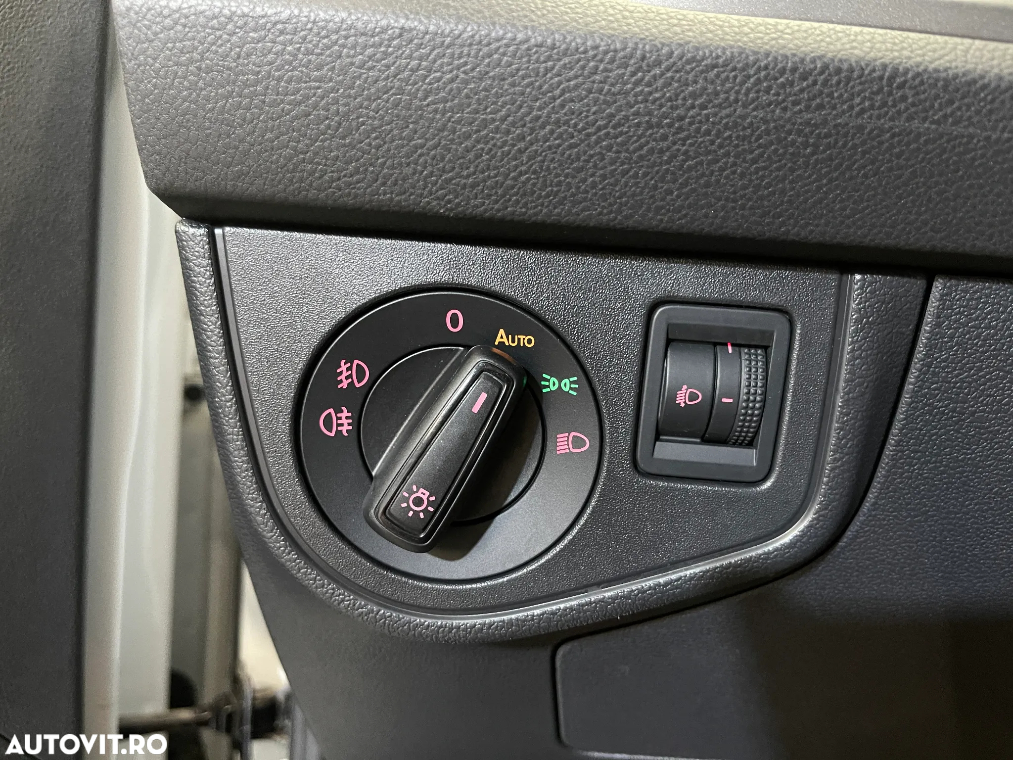 Volkswagen Polo 1.6 TDI Comfortline - 18