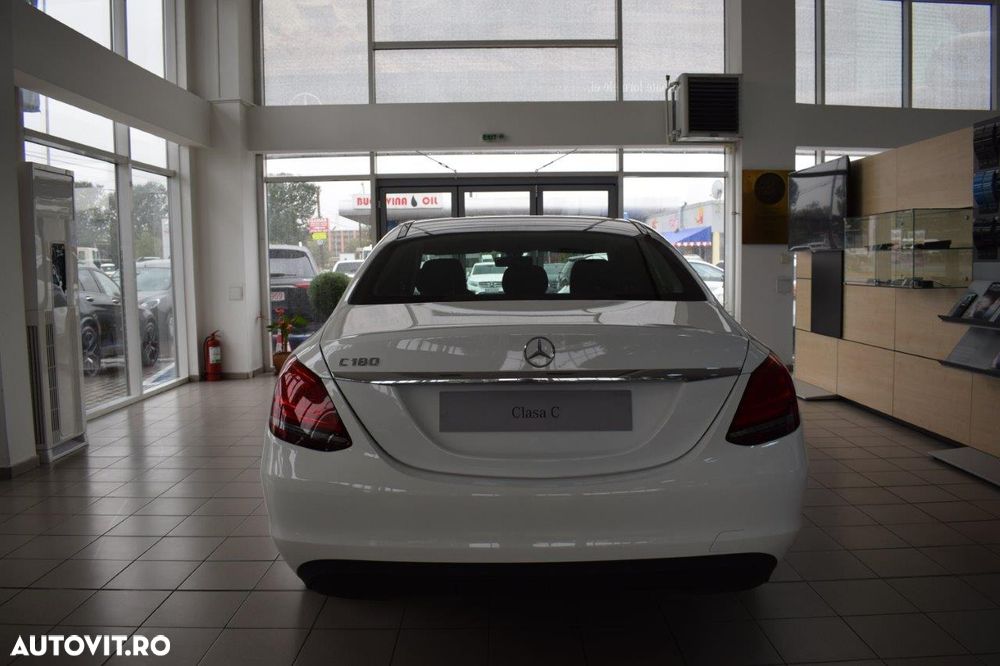 Mercedes-Benz C 180 9G-TRONIC - 19