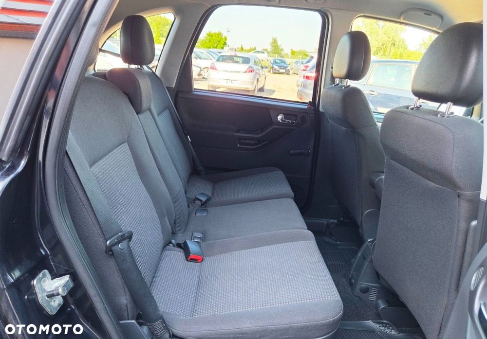 Opel Meriva - 18