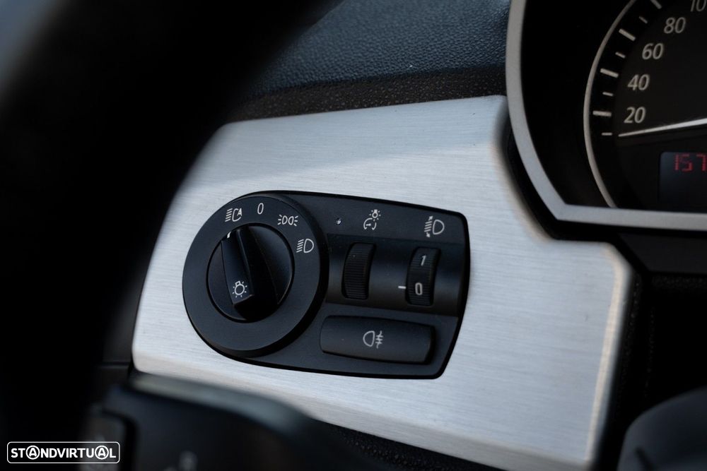 BMW Z4 2.0i - 33