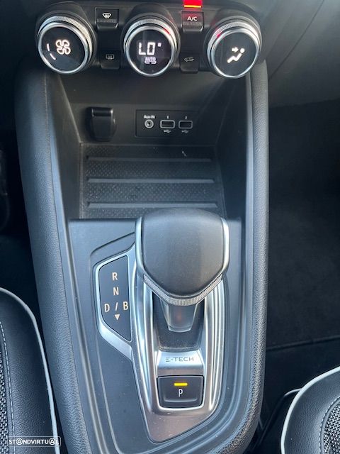 Renault Captur 1.6 E-Tech Plug-In Hybrid Techno - 8