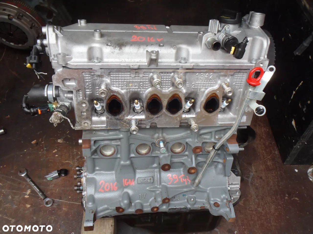silnik motor głowica blok wał wałek fiat panda 500 punto grande evo lancia ypsilon ford ka 1.4 8v 1.2 8v na wkręcanym korku jak nowy igła - 1