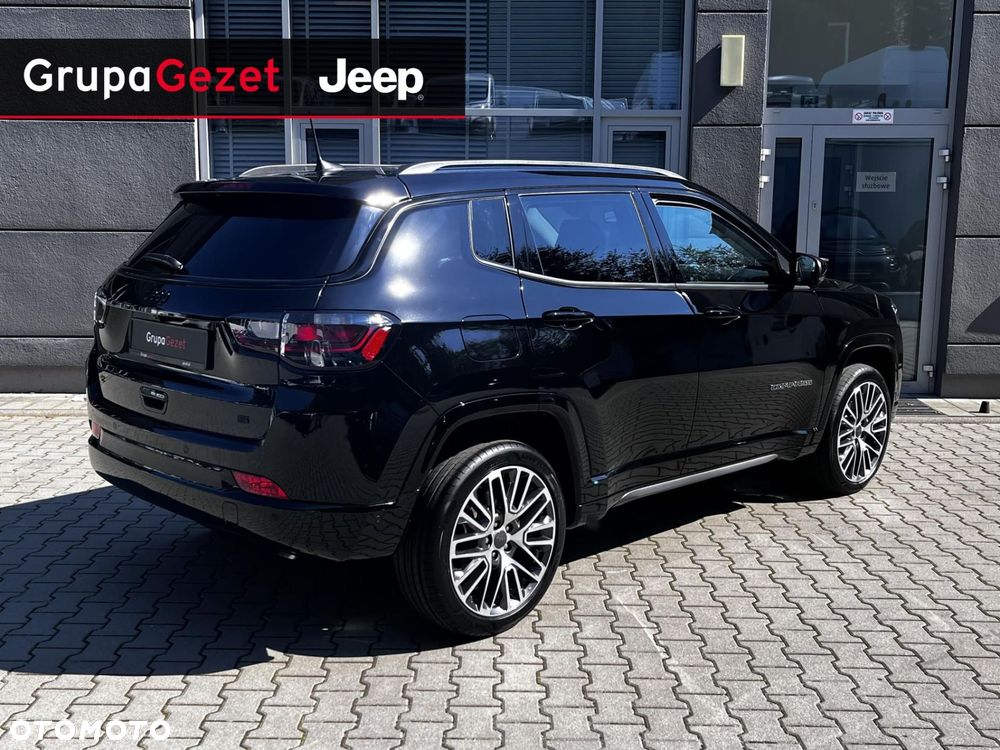 Jeep Compass - 2