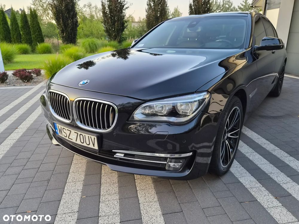 BMW Seria 7 730d xDrive - 13