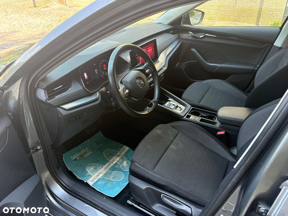Skoda Octavia 2.0 TDI Ambition DSG - 12