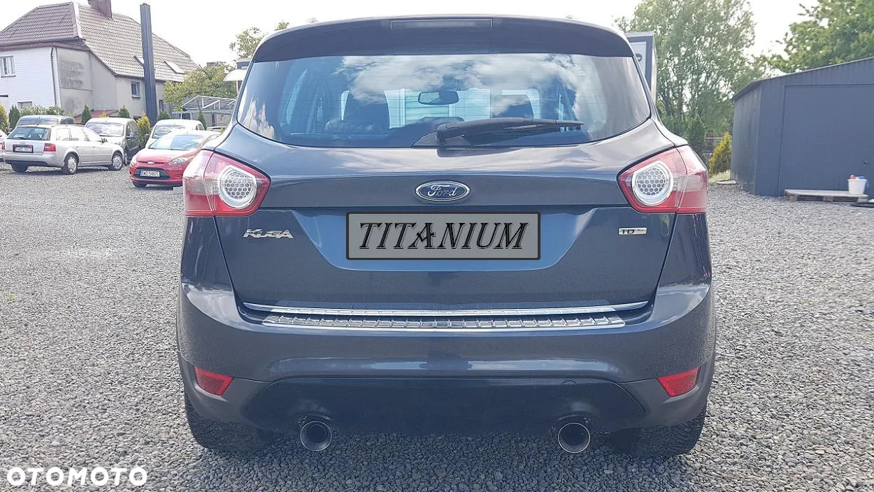 Ford Kuga 2.0 TDCi 4x4 Titanium - 14