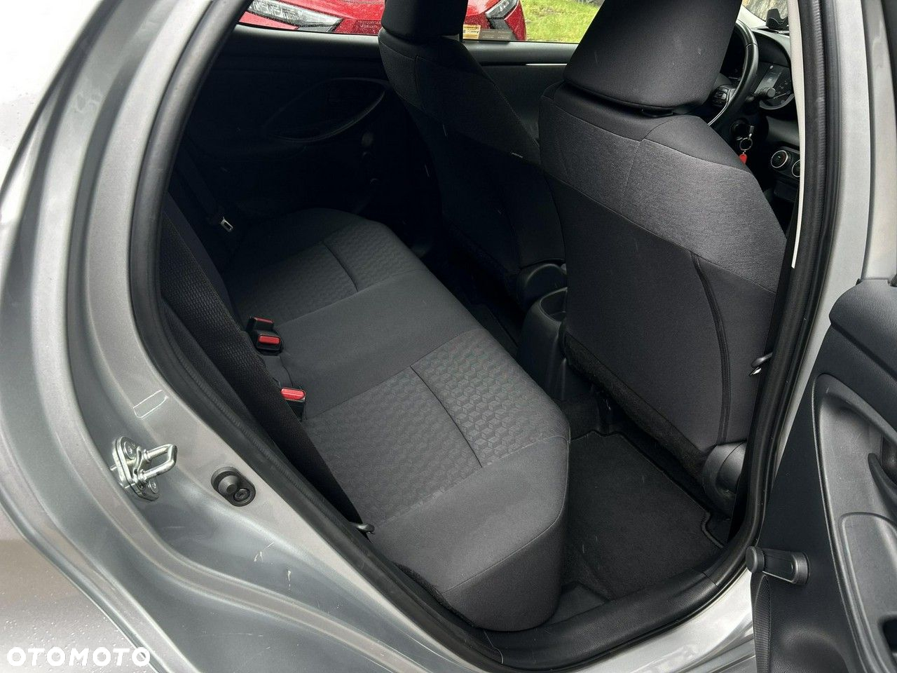 Toyota Yaris 1.0 Comfort - 13