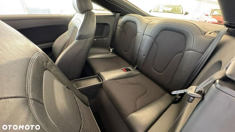 Audi TT Coupé - 35