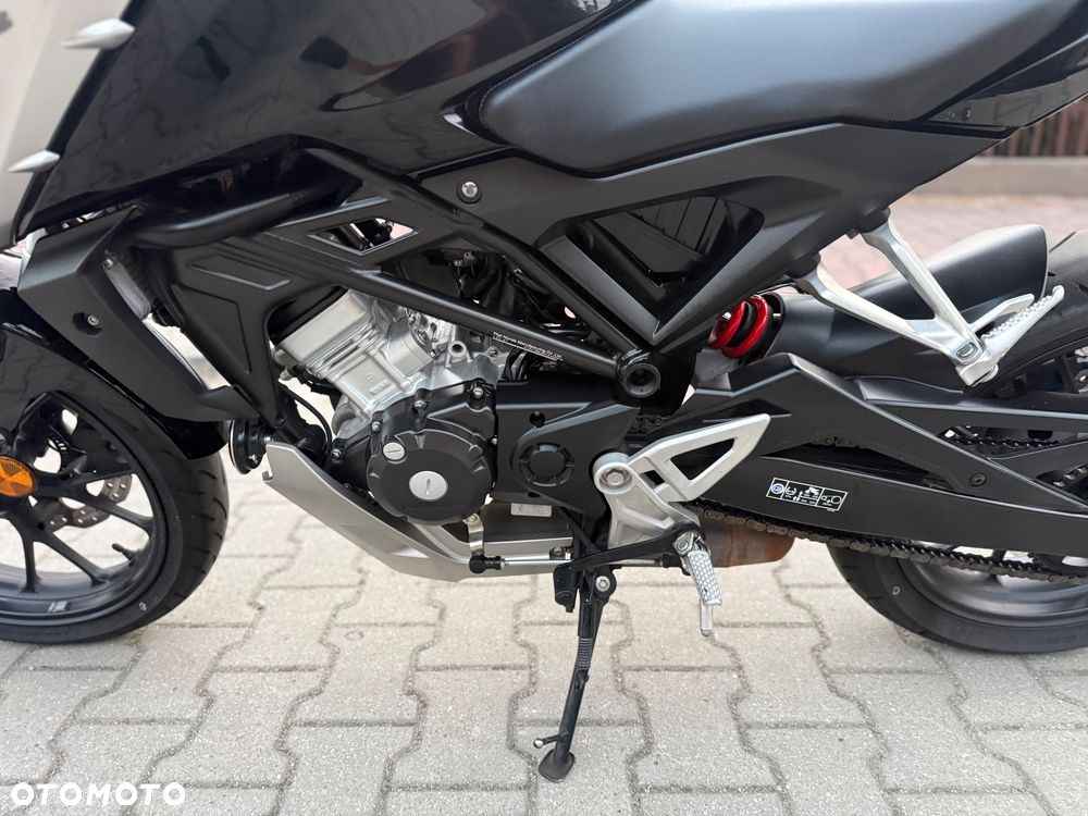 Honda CB - 26