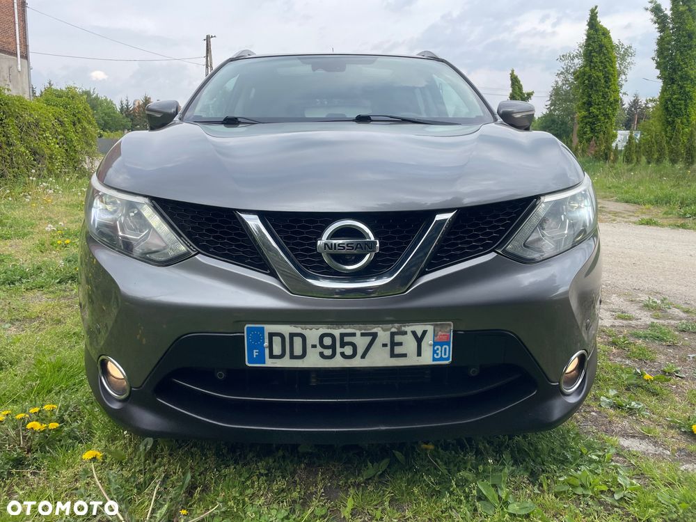 Nissan Qashqai 1.6 dCi Xtronic TEKNA+ - 1