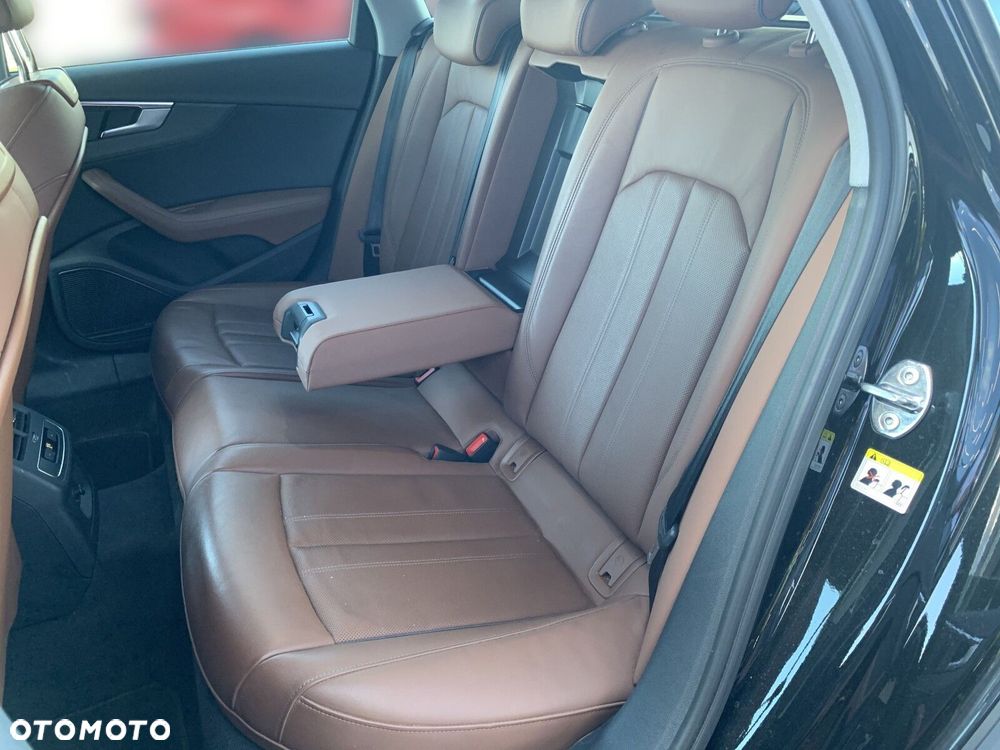 Audi A4 Allroad - 11