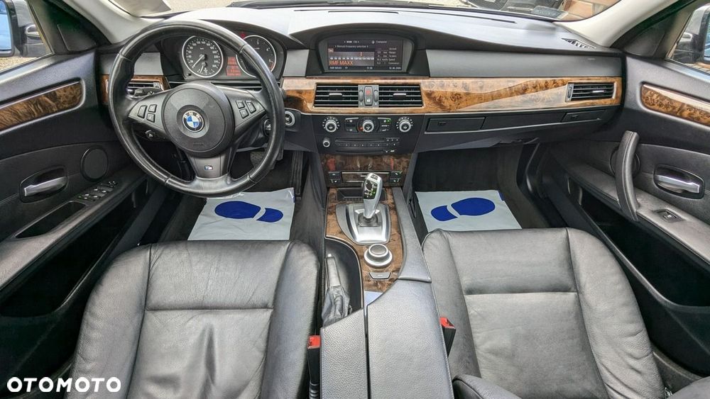 BMW Seria 5 - 22