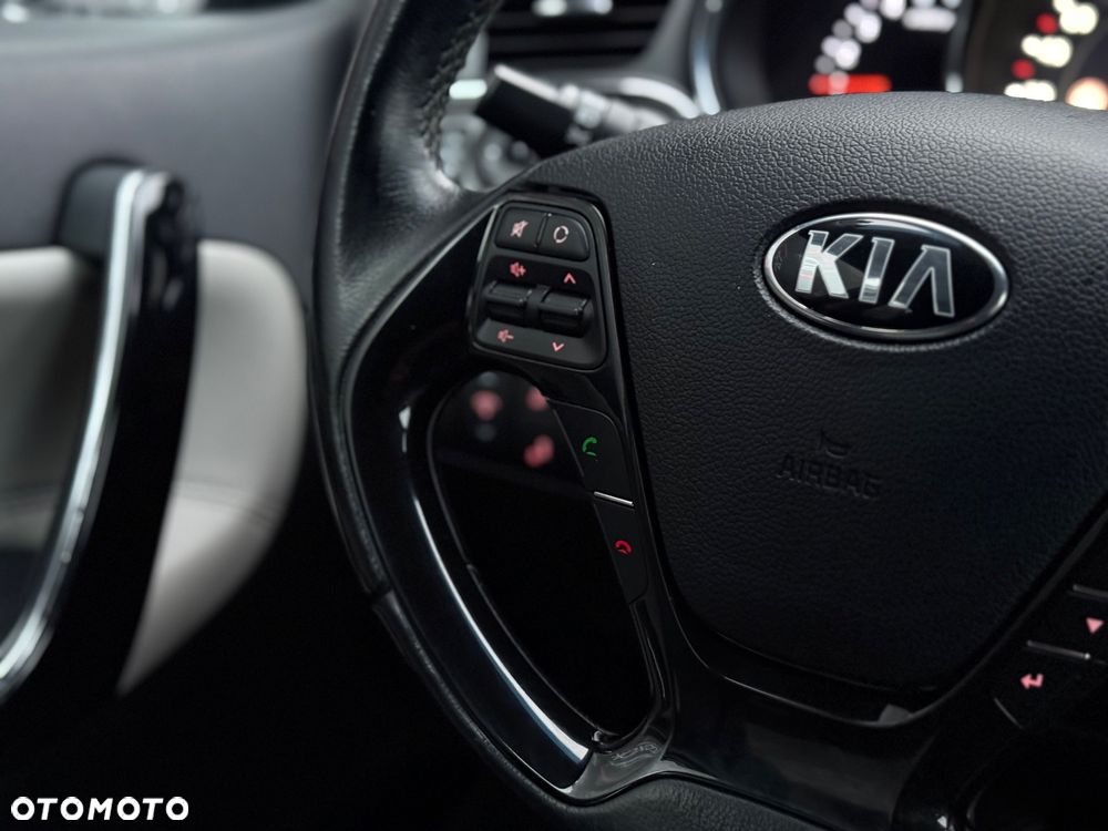 Kia Ceed - 20