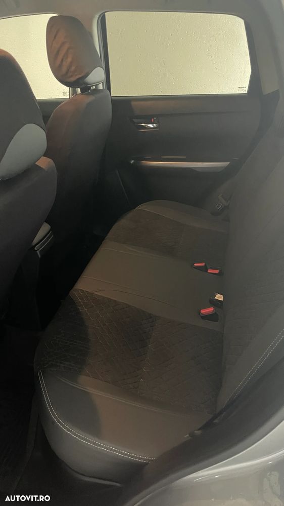 Suzuki Vitara 1.4 Boosterjet AllGrip MHEV Spirit - 12